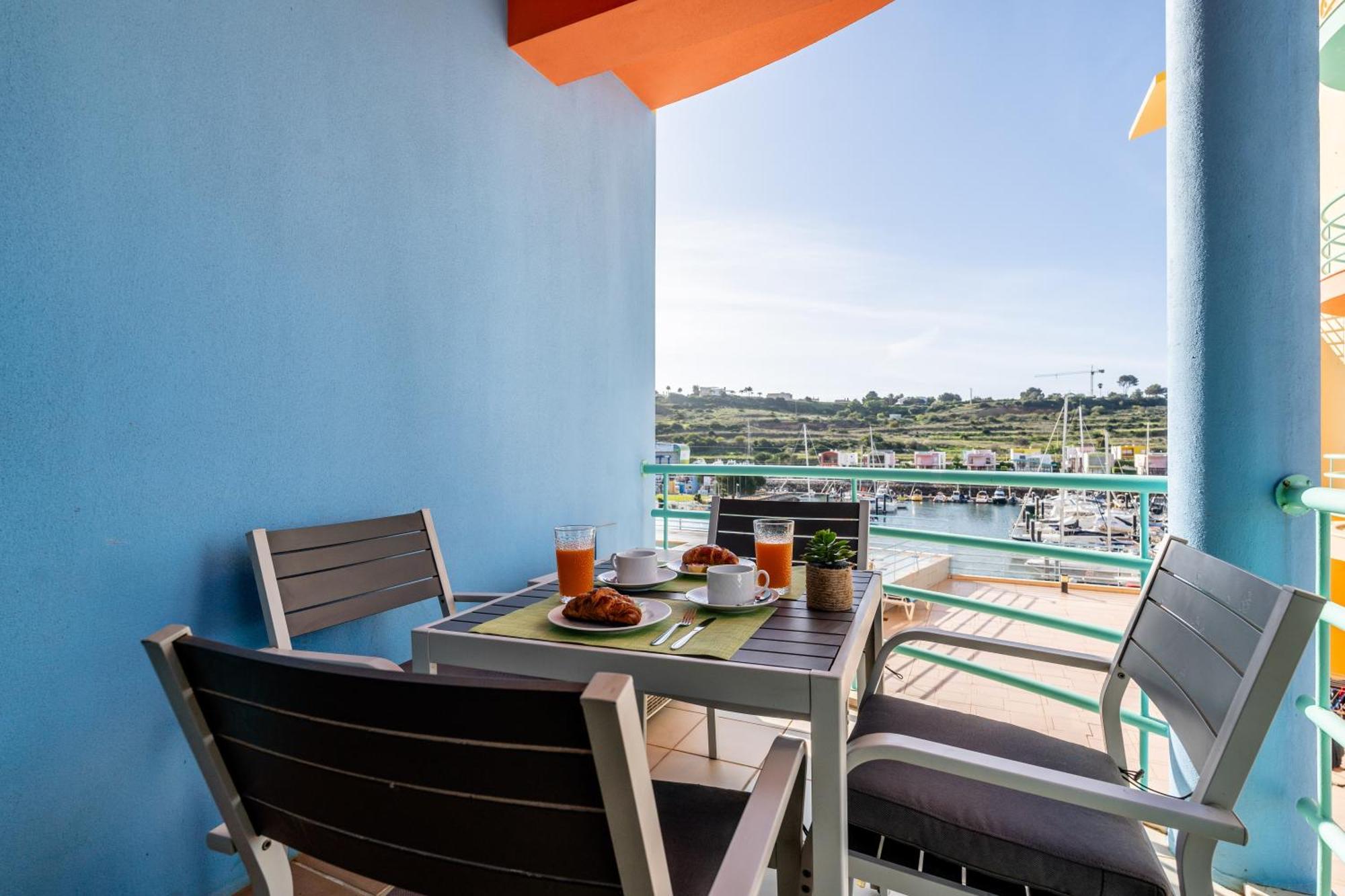Marina 4b 1d By Rs Appartement *